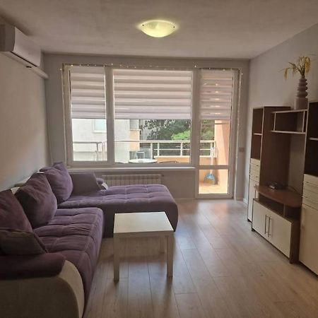 Cozy Central Apartment In Outskirts Of Old Sófia Exterior foto