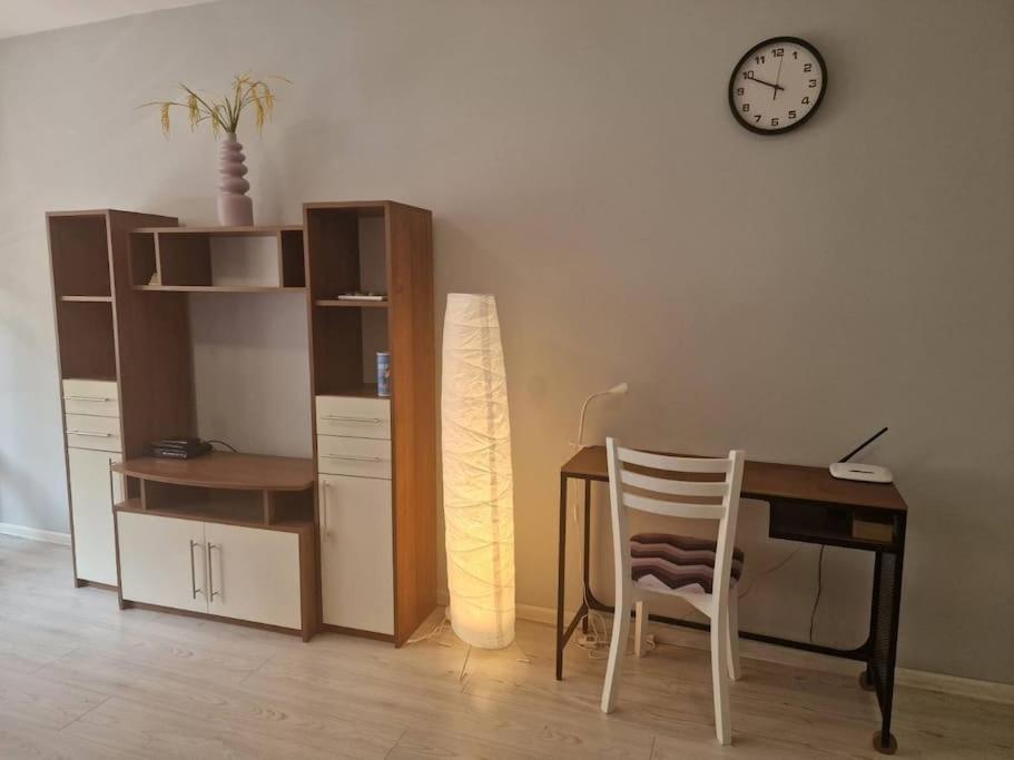 Cozy Central Apartment In Outskirts Of Old Sófia Exterior foto
