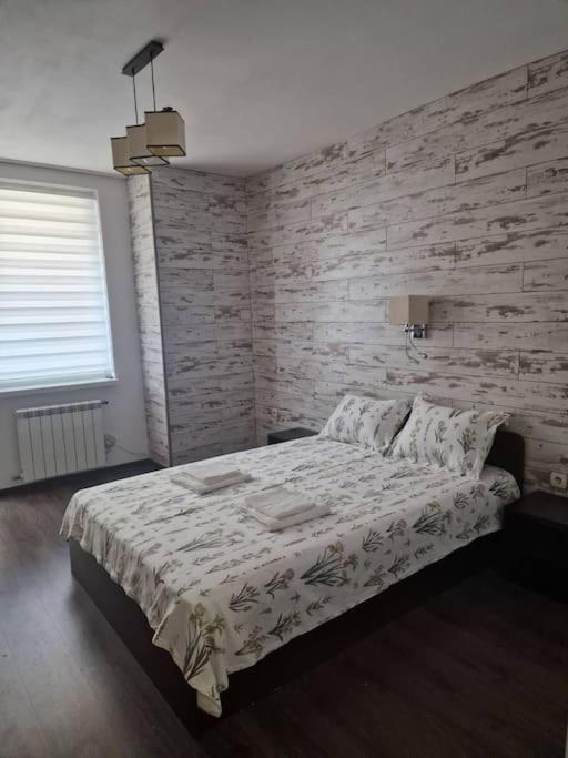 Cozy Central Apartment In Outskirts Of Old Sófia Exterior foto